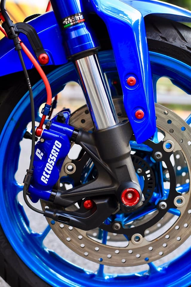 Yamaha mt-09 độ đầy chất chơi với dàn đồ chơi đỉnh khỏi chỉnh - 8