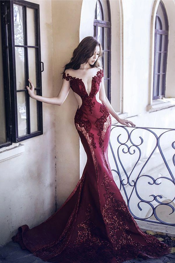 Đẹp tựa nữ thần với thiết kế hơn trăm triệu nhưng nam em lại bị soi diện váy nhái - 26
