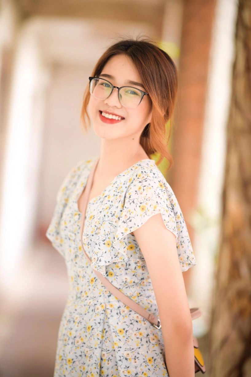 Hoa hậu đỗ thị hà gái quê chân lấm tay bùn giờ là mỹ nhân sang chảnh muôn váy áo - 23