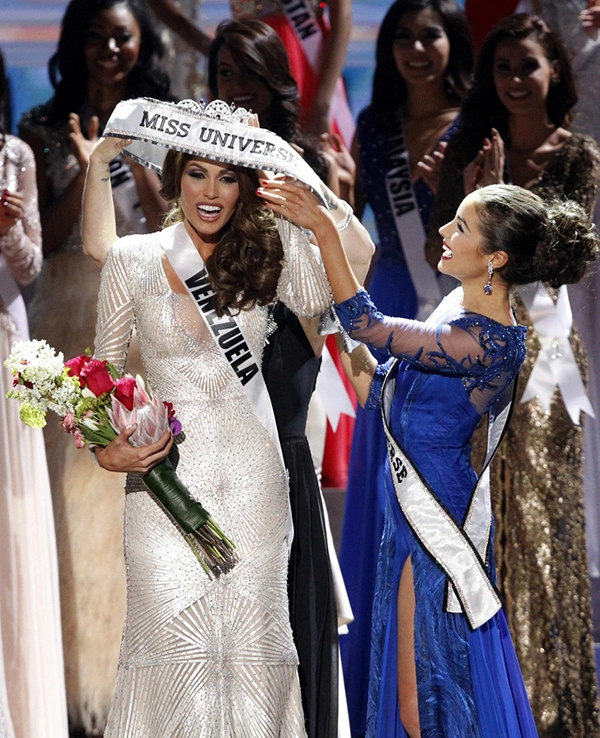 Hoa hậu hoàn vũ 2013 hoa hậu venezuela đăng quang - 4