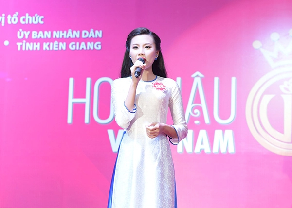Hoa hậu việt nam 2014 trổ tài diễn ảo thuật - 8