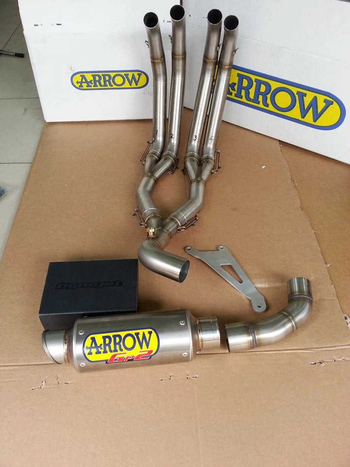 Arrow exhaust - italy - 27