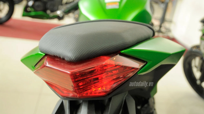 Cận cảnh kawasaki z250 2015 mẫu xe sắp được bán chính hãng tại vn - 11