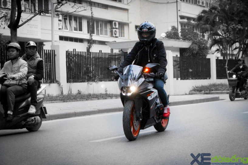 Cận cảnh ktm rc200 chiếc mô tô giá rẻ đầu tiên tại hà nội - 21