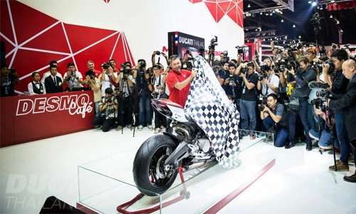 Ducati 899 panigale phiên bản đua có giá bán 606 triệu đồng - 1