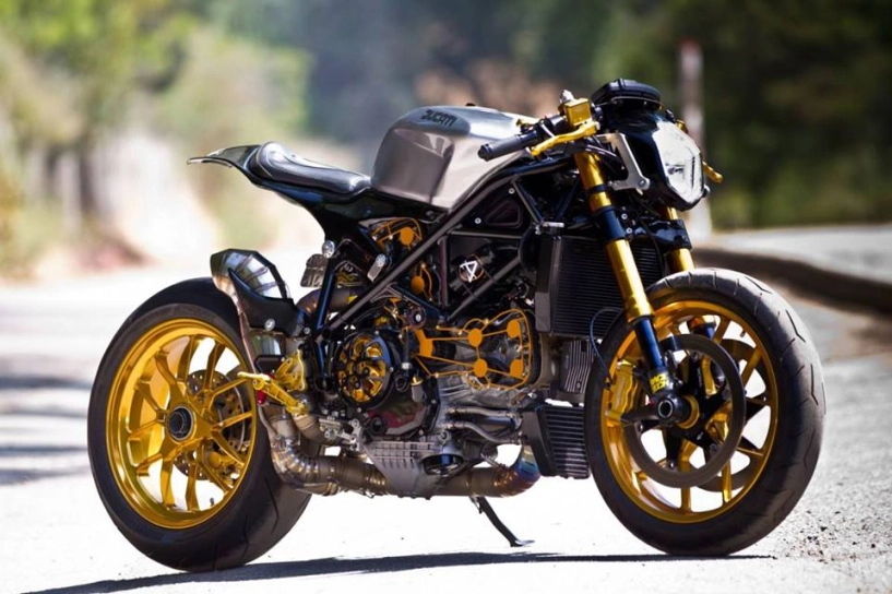 Ducati độ phong cách cafe racer - 1