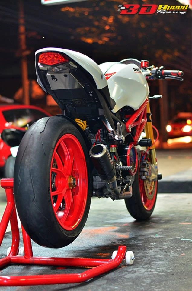 Ducati monster 796 khi con quỷ một giò độ cực chất - 21