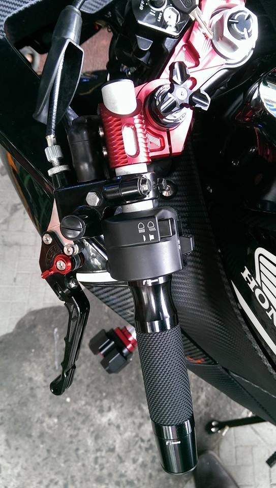 Honda cbr150r độ full option biker tại sài gòn - 4