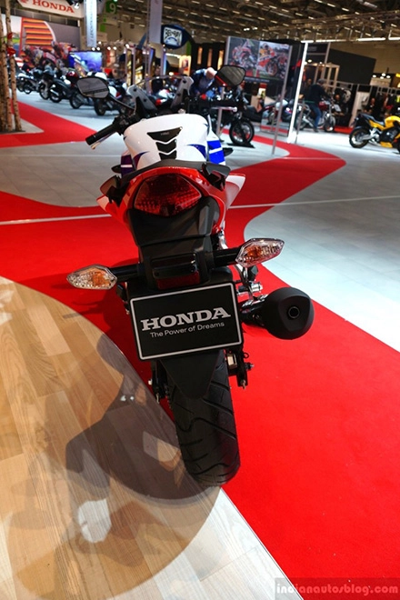 Honda cbr300r chính thức ra mắt với giá tầm 100 triệu đồng - 5