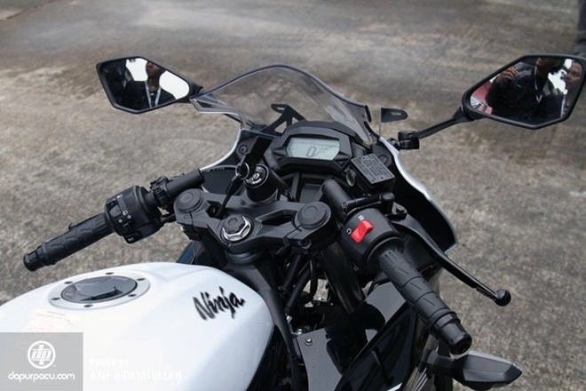 Kawasaki giới thiệu sportbike ninja rr mono 250cc - 7