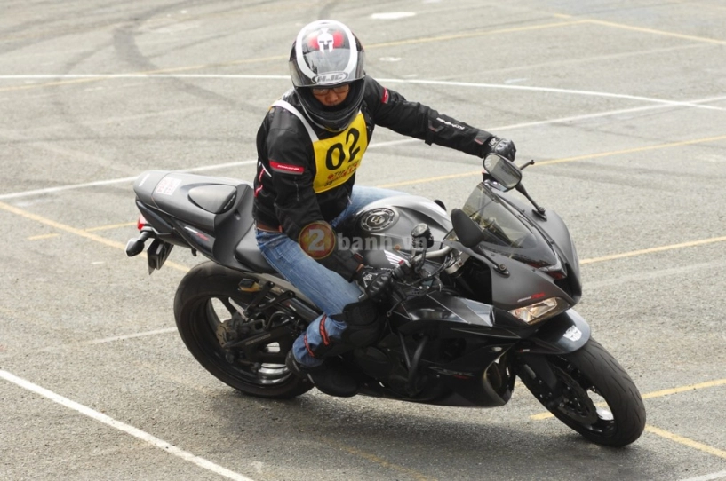 Ngắm z1000 và cbr600rr trổ tài tại vietnam motorbike festival 2014 - 1