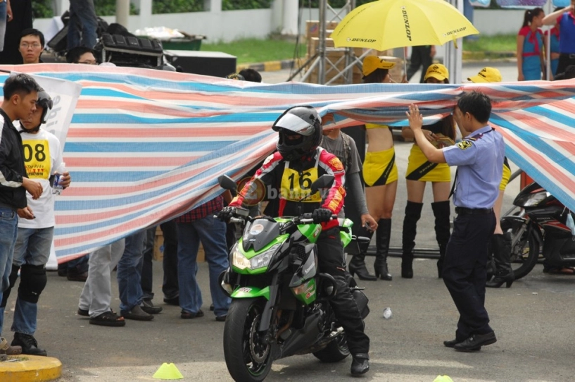 Ngắm z1000 và cbr600rr trổ tài tại vietnam motorbike festival 2014 - 5