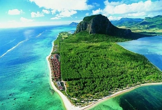 Vẻ đẹp kì diệu thác nước dưới biển tại đảo mauritius - 7