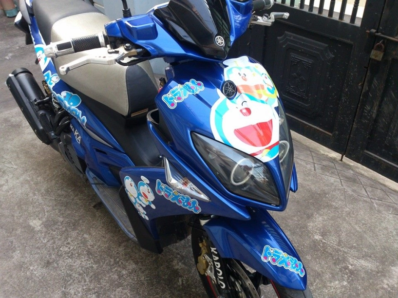 Yamaha nouvo lx độ cực kì cute với doraemon - 2