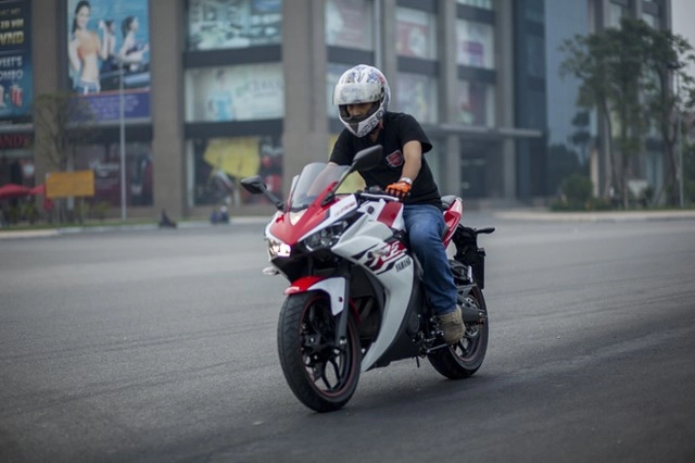 Yamaha r25 2014 chiếc sport-city thoả nhu cầu hàng ngày - 5