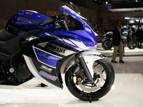 Yamaha r25 đẳng cấp với động cơ 2 xi lanh - 2