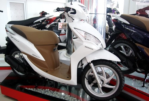 10 mẫu xe máy có doanh số bán cao nhất tại việt nam năm 2014 - 6