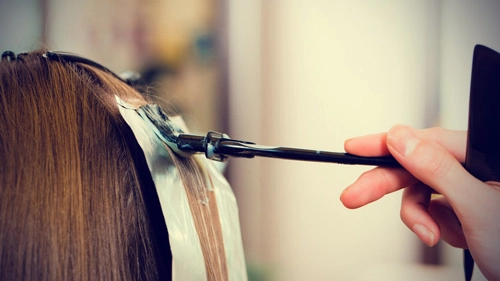 4 điều cần cân nhắc trước khi nhuộm tóc - 2