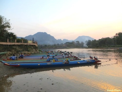 48 giờ vòng quanh vang vieng lào - 1