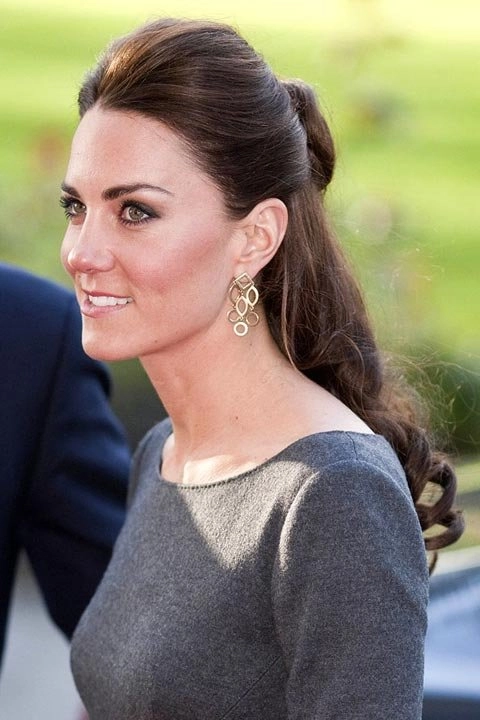 5 kiểu tóc trang nhã của kate middleton - 8