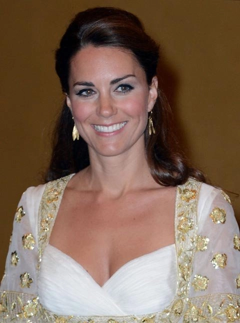 5 kiểu tóc trang nhã của kate middleton - 11