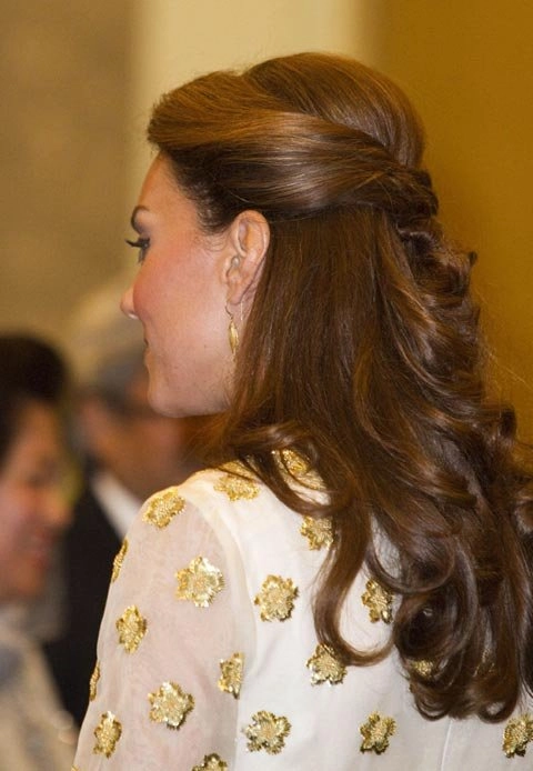 5 kiểu tóc trang nhã của kate middleton - 12