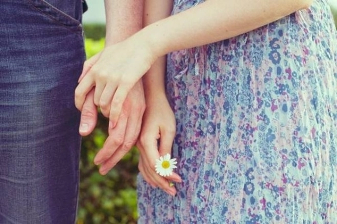 5 lý do vì sao bạn dễ dàng tha thứ cho tình đầu - 1