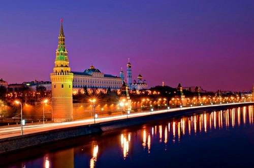 5 ngôi sao hồng ngọc trên tháp kremlin - 3