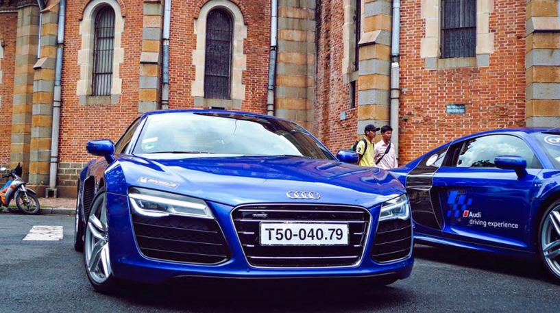 8 siêu xe audi r8 v10 náo loạn đường phố sài gòn - 6