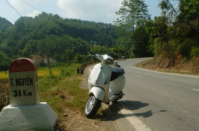 Ảnh đẹp cùng vespa trên đường phượt hà nội - thái nguyên - bắc kạn - cao bằng - 2