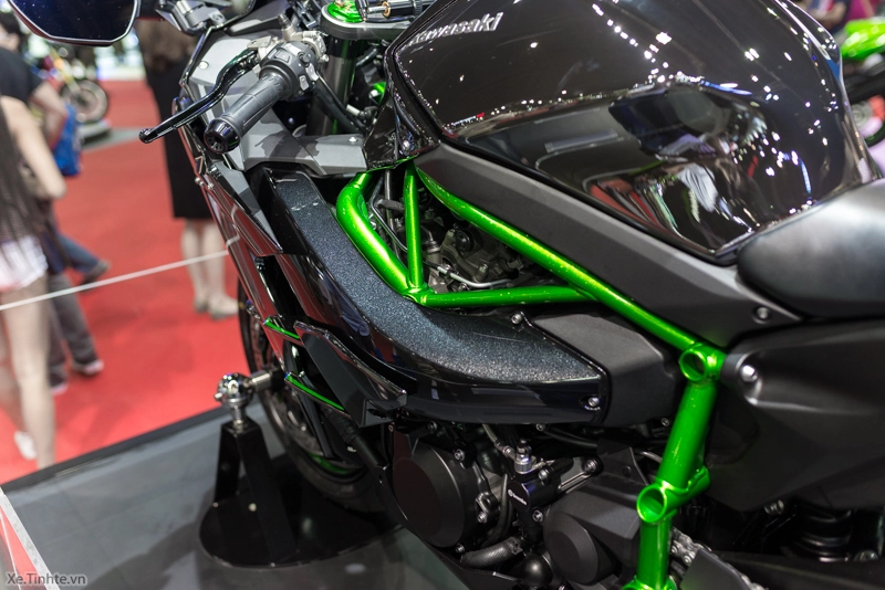 Ảnh thật tế kawasaki h2 tại bangkok motor show 2015 - 17