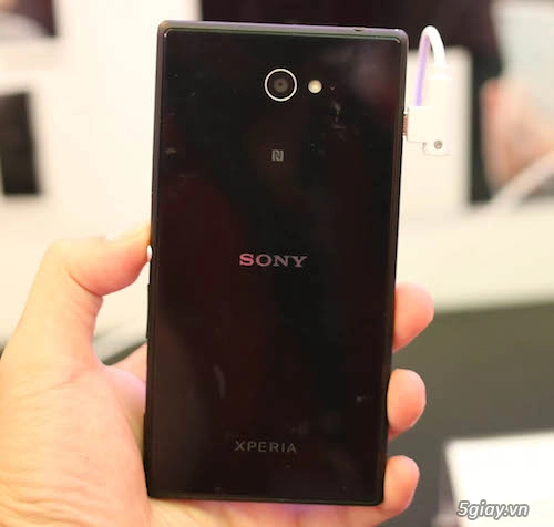 Ảnh thực tế bộ đôi smartphone giá rẻ của sony - 5