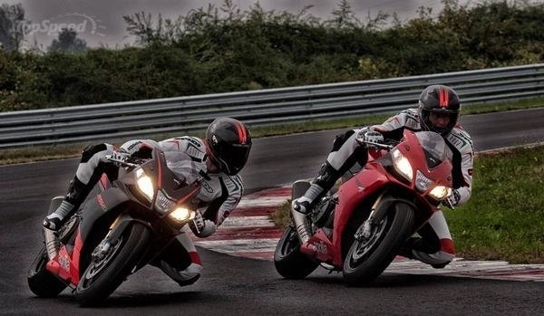 Aprilia rsv4 đổ 300 ngàn xăng chạy khoảng 100km thì dắt bộ - 2