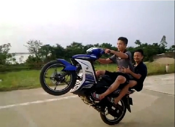 Bạn trai em chạy exciter là một quái xế nên bỏ hay tiếp tục yêu - 1