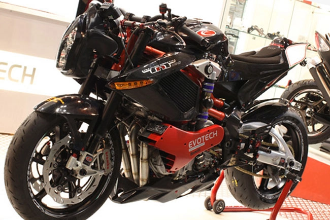 Benelli tnt tornado 1130 với động cơ siêu nạp - 8