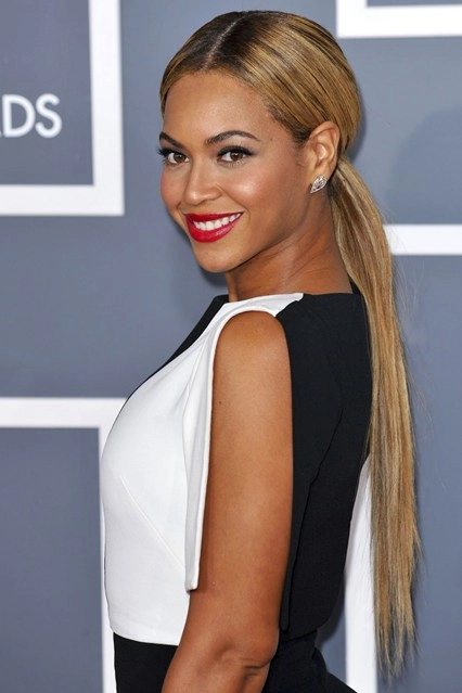 Beyonce biến hóa mái tóc theo thời gian - 10
