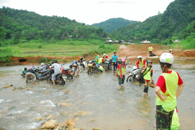 Bí quyết đi phượt vào mùa mưa - 7