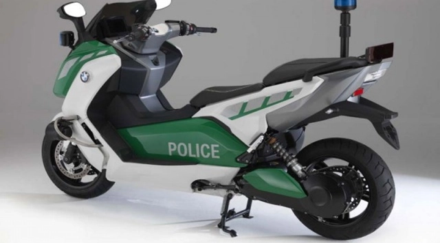 Bmw c evolution phiên bản police - 5