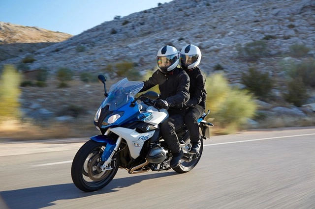 Bmw r1200rs 2015 đẳng cấp của dòng xe thể thao đường trường - 2