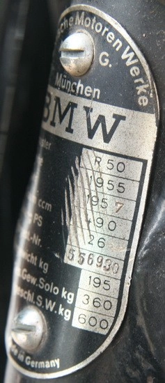 Bmw r50 dòng môtô cổ quý hiếm trên phố sài gòn dành cho fa - 3