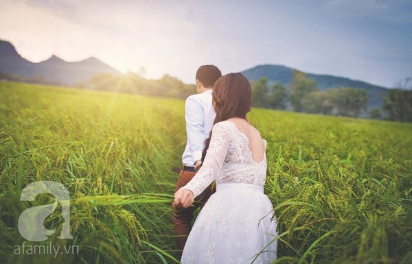 Bộ ảnh cưới an giang mùa lúa chín đẹp như tranh vẽ của cặp đôi miền tây - 5