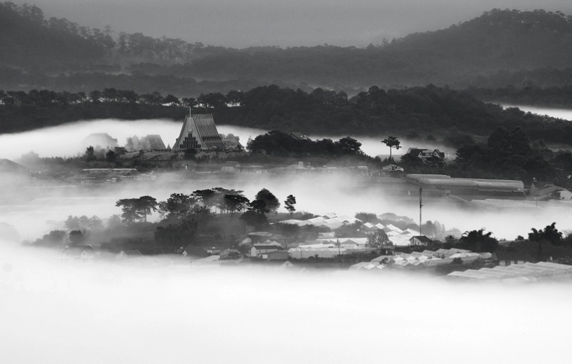 Bộ ảnh đà lạt đẹp mộng mơ trong sương mù - 10