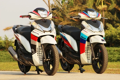 Bộ đôi honda sh300i lên dàn áo thể thao - 2