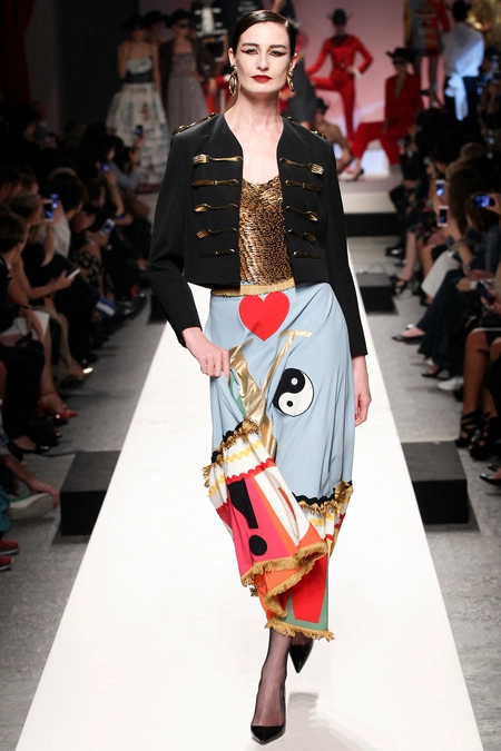 Bộ sưu tập xuân hè 2014 của moschino - 11