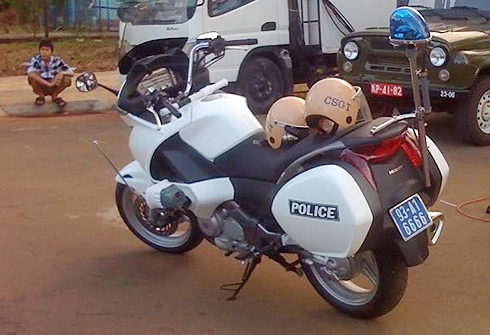 Các mẫu xe đặc chủng của cảnh sát giao thông việt nam - 4