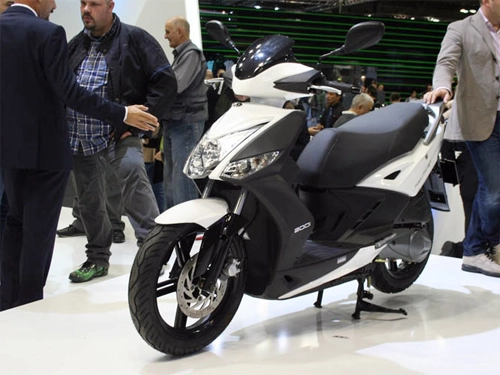 Các mẫu xe ga mới xuất hiện tại eicma 2013 - 6