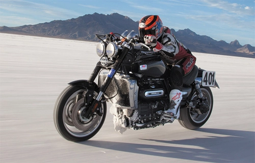 Các moto được thiết kế để lập kỉ lục về tốc độ - 5