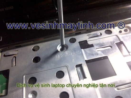 Cách vệ sinh laptop dell vệ sinh laptop dell n5110 - 6