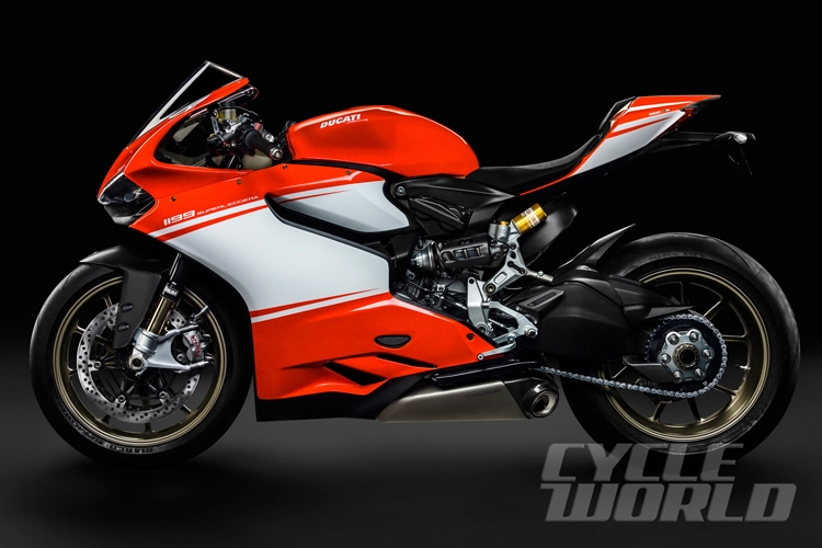 Cận cảnh ducati 1199 superleggera giá 137 tỷ đồng - 3