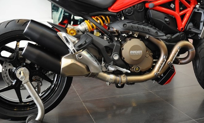 Cận cảnh ducati monster 1200s lần đầu xuất hiện tại hà nội - 4